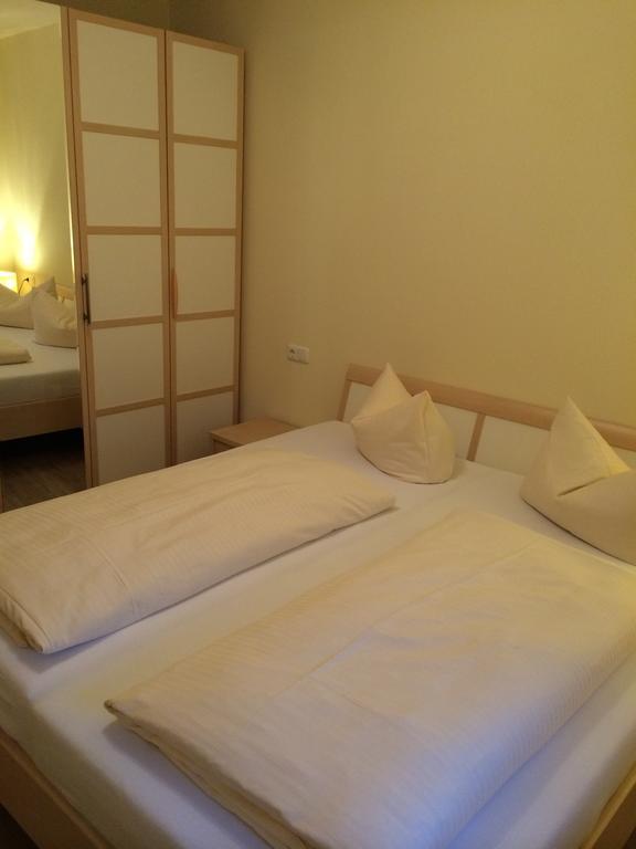 Apartments Clara Γκάρμις-Παρτενκίρχεν Δωμάτιο φωτογραφία